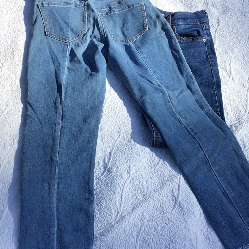 Bundle of Two Old Navy The Power Ankle Jeans Size 6 - Picture 8 of 16